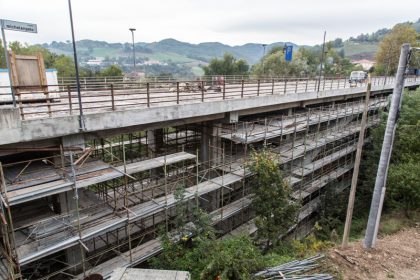 Incidenti lavoro. Tragedia sfiorata: volo di 4 metri, operaio illeso item-thumbnail