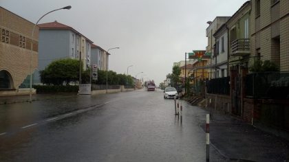 Maltempo, sottopasso del Lido e via Pisacane allagati. Strade chiuse e deviazioni – VIDEO item-thumbnail