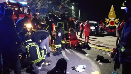Spray al peperoncino in discoteca, 6 morti e panico a Corinaldo (Ancona) item-thumbnail