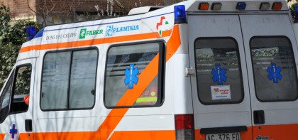 Pesaro, operaio cade dal tetto e muore item-thumbnail