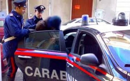 Rave party, arrestato il proprietario di un casolare a Serrungarina item-thumbnail