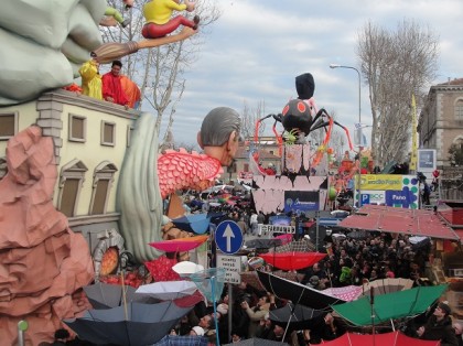 Tutto pronto per il gran debutto del Carnevale di Fano item-thumbnail