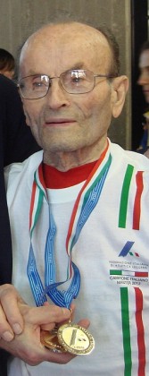 Atletica: a 98 anni Giuseppe Ottaviani di Sant’Ippolito vince 10 ori mondiali a Budapest item-thumbnail