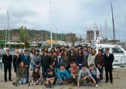 La Guardia Costiera incontra gli studenti del “Leopardi” item-thumbnail