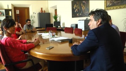 Il Sindaco Seri assicura: “Il senzatetto tornerà nel suo paese entro lunedì” – VIDEO item-thumbnail