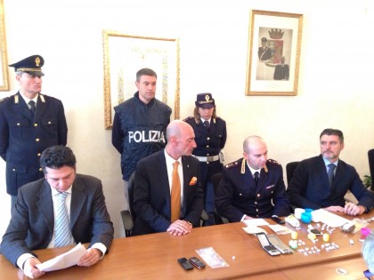 polizia-conferenza