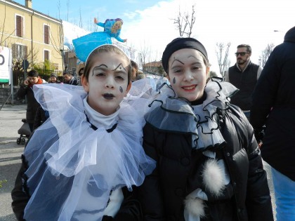 Bambini in maschera 2