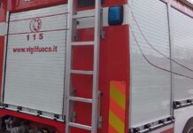 Fiamme in una mansarda a Vallefoglia, ustionati tre pakistani