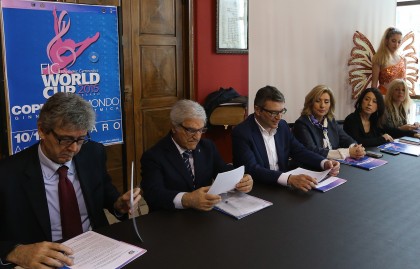 Pesaro,presentazione gara coppa del mondo di ginnastica