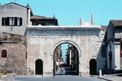 arco d'Augusto