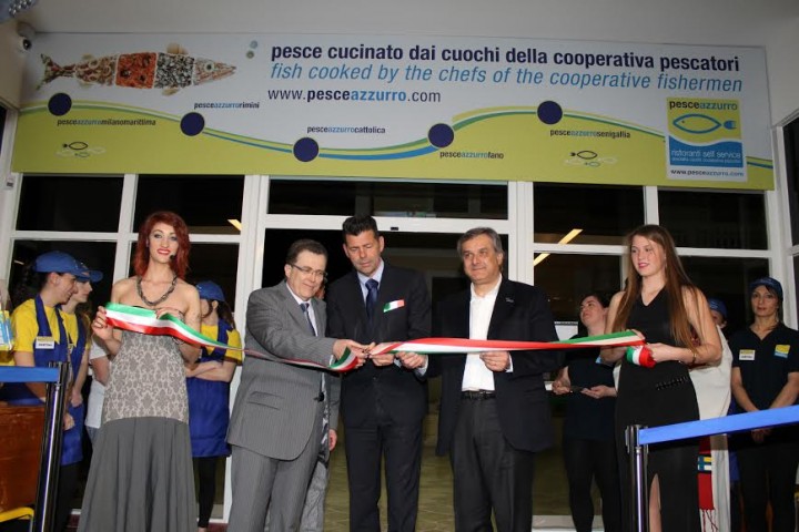 Inaugurato Il Quinto Ristorante Self Service Pesceazzurro 15 Nuovi