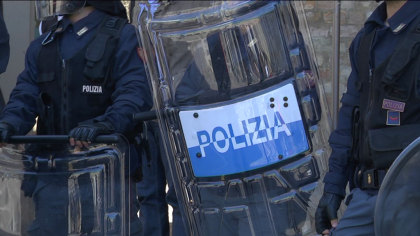 polizia antisommossa