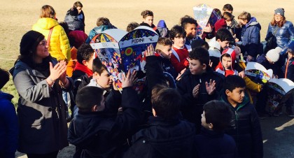 L'assessore Del Bianco e i bambini del Fano Rugby