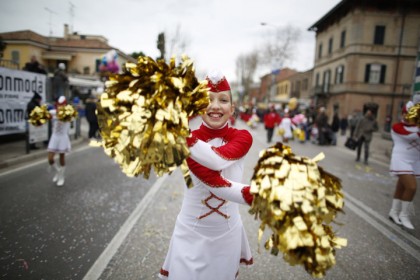 Le Majorette della Filarmonica di Lama(1)