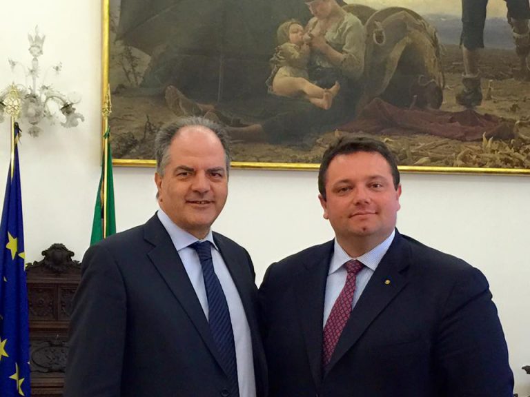 Carloni: “Vinta la battaglia sulla misura delle vongole” Carloni: “Vinta la battaglia sulla misura delle vongole”