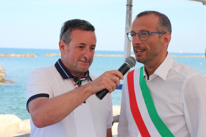 Inno Di Mameli Cantato Da Pavarotti