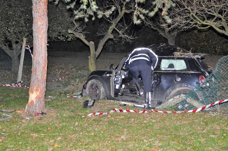 Incidente mortale a Pesaro, perde la vita un giovane di 20 anni