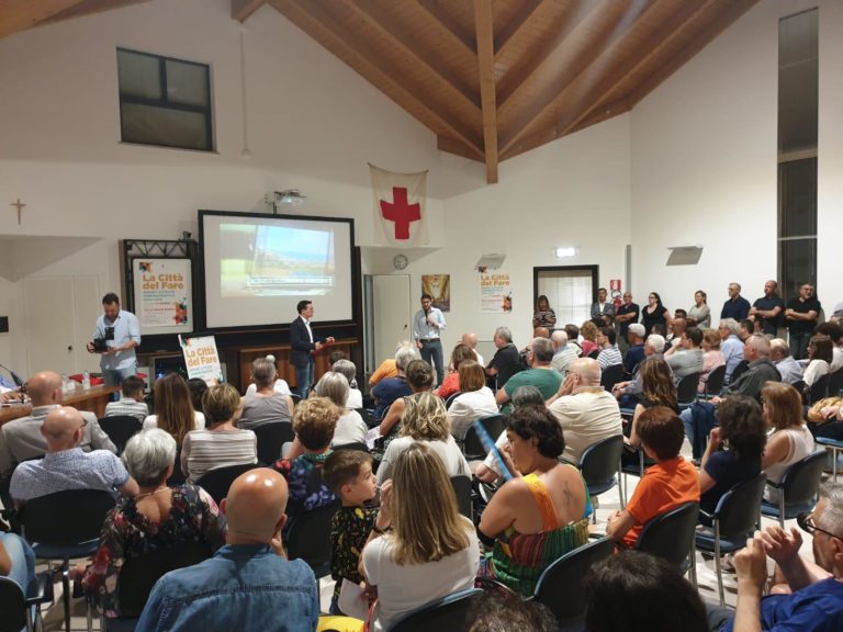 Mondolfo: sala gremita per la presentazione delle attività di governo della giunta Barbieri