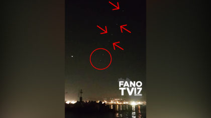 Misteriose luci in fila indiana avvistate in cielo item-thumbnail