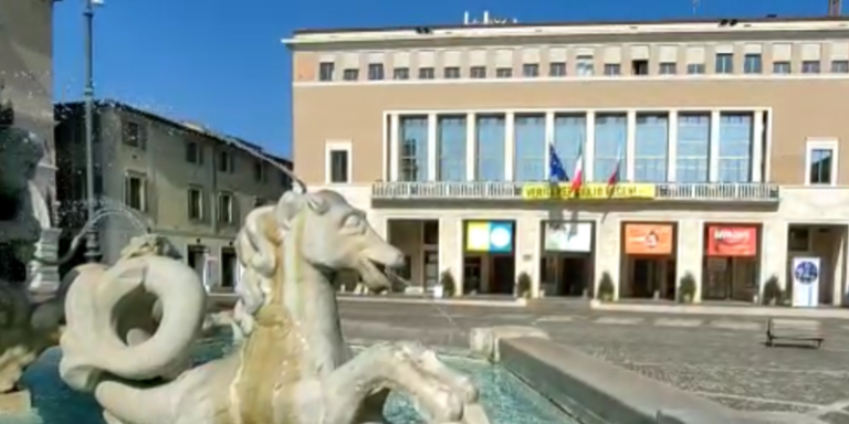 Neve a Pesaro, riaprono le scuole a Monteciccardo e Montegaudio: interventi straordinari su strade e asfalti
