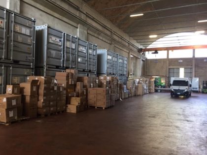 Marche: arrivato carico di Mascherine, kit di indumenti protettivi e guanti monouso item-thumbnail