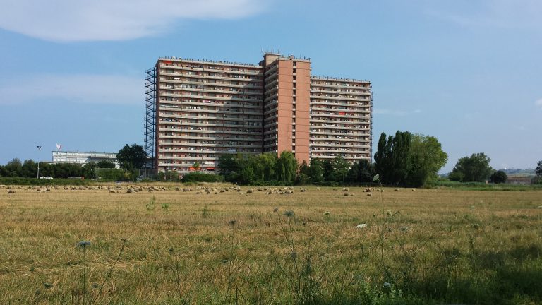 Tamponi a tappeto all’Hotel House, Regione: “Situazione sotto controllo”