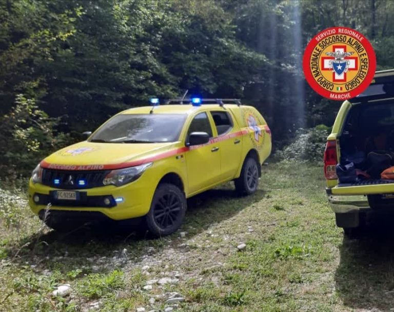 Scalatrice ferita da un sasso, soccorsa dal CNSAS nelle Marche (VIDEO)
