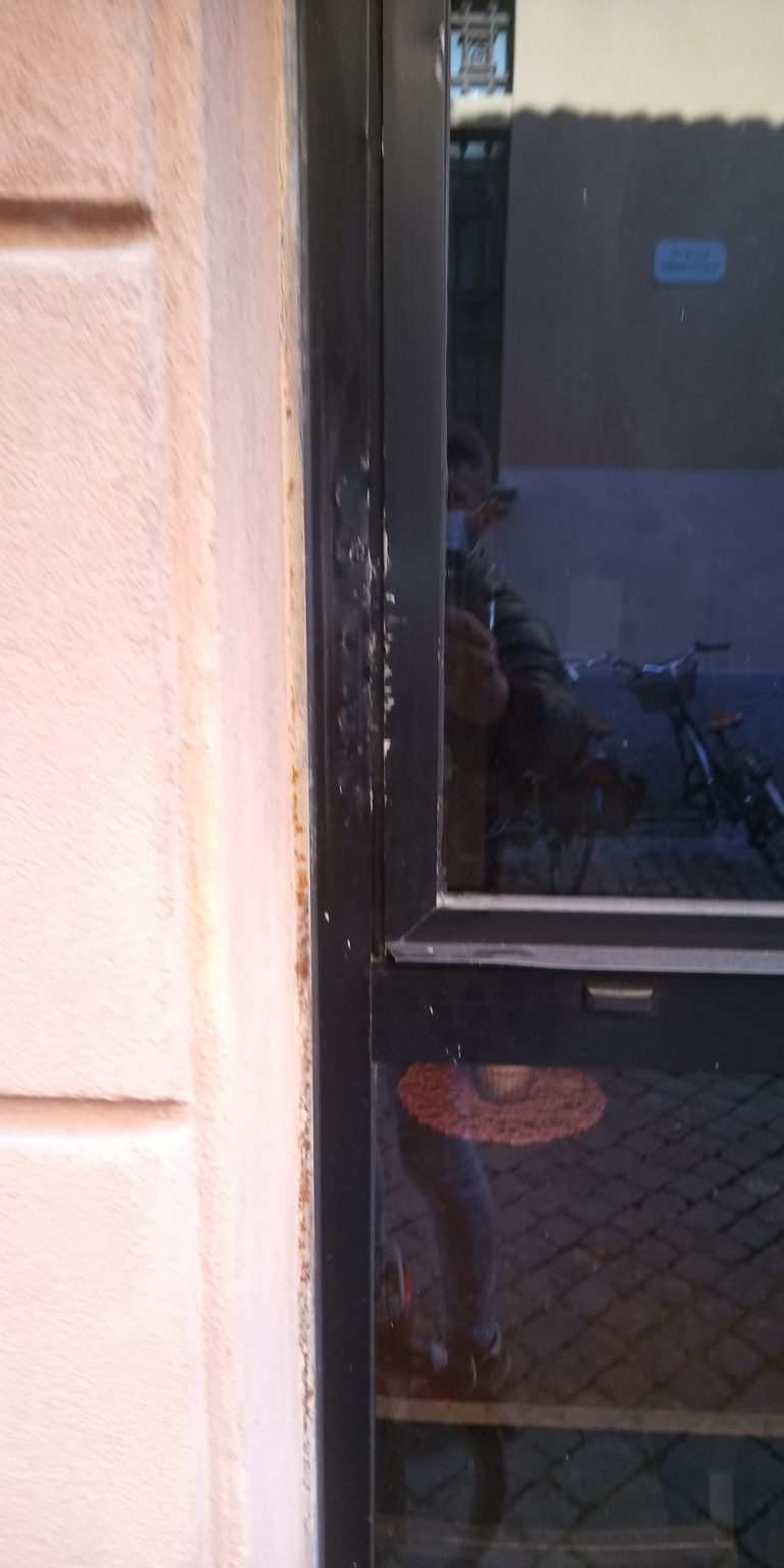 Ladri scatenati: tentato furto alla Bottega del Centro