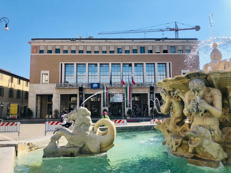 Pesaro, ‘botti’ vietati fino al 6 gennaio: multe da 150 euro e confisca