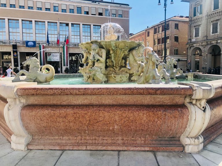 Pesaro – Il Comune avvia la selezione per un dirigente a Cultura e Turismo