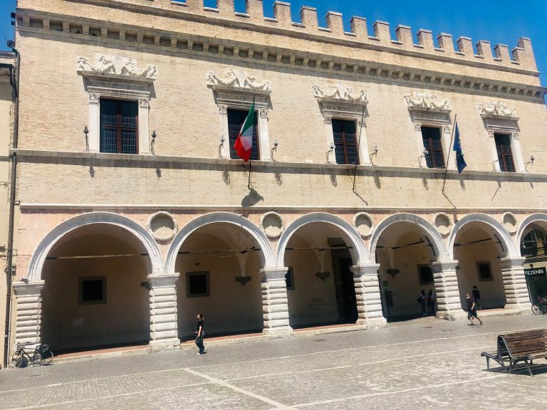 Provincia di Pesaro-Urbino: rafforzati i controlli per la movida e il Ferragosto. Presenza più capillare delle Forze di Polizia e delle Polizie Locali
