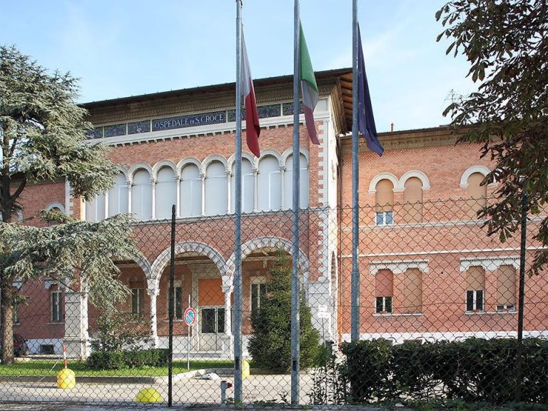 Gastroenterologia trasferita a Pesaro, M5S: “Il Santa Croce di Fano viene depotenziato, Serfilippi ha ceduto alla Regione”