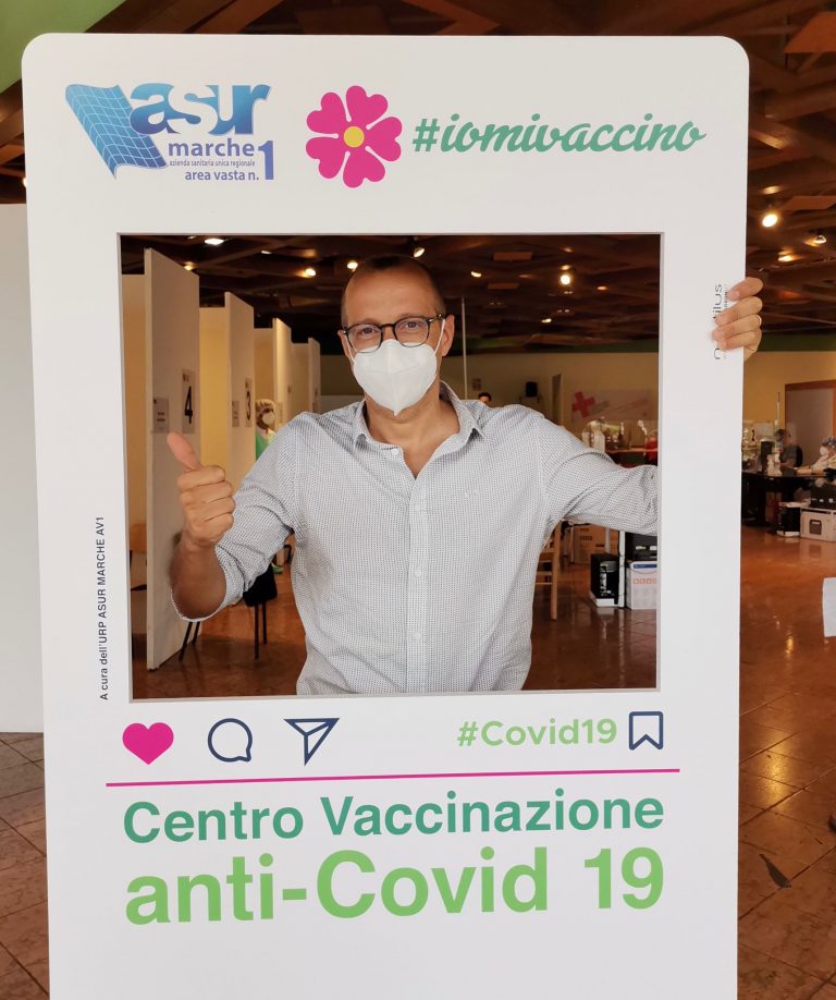Seconda dose per il Sindaco di Pesaro, Ricci: “Il vaccino è un dovere di tutti” Seconda dose per il Sindaco di Pesaro, Ricci: “Il vaccino è un dovere di tutti”