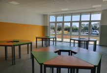Scuola di Carrara Cuccurano, ritardi e disagi: famiglie esasperate
