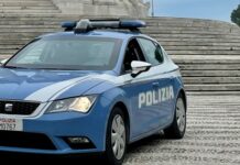 Spruzzano spray al peperoncino all’interno dell’istituto scolastico: identificate e denunciate quattro studentesse