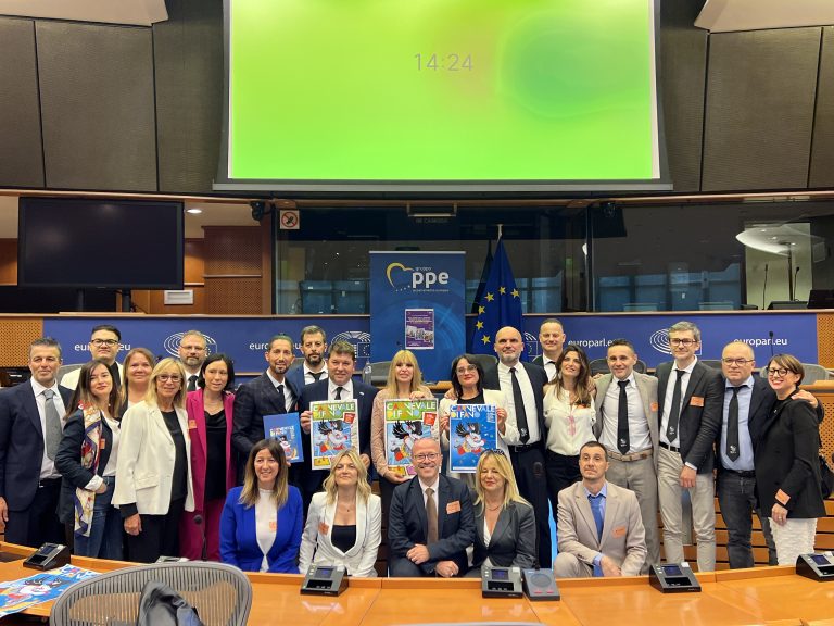 Il Carnevale di Fano presentato a Bruxelles tra storia, tradizione e il nuovo manifesto d’autore