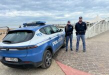 Controlli straordinari a Fano: sanzionato un uomo per atti osceni, un arresto per droga