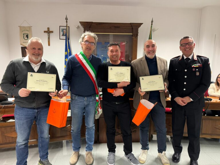 Tavullia ringrazia i suoi carabinieri in pensione: “Punti di riferimento per il nostro territorio”