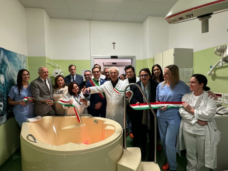 Sanità: Serfilippi: “La nuova vasca da parto qualifica il reparto e dà ancora più valore al nostro Santa Croce” Sanità: Serfilippi: “La nuova vasca da parto qualifica il reparto e dà ancora più valore al nostro Santa Croce”