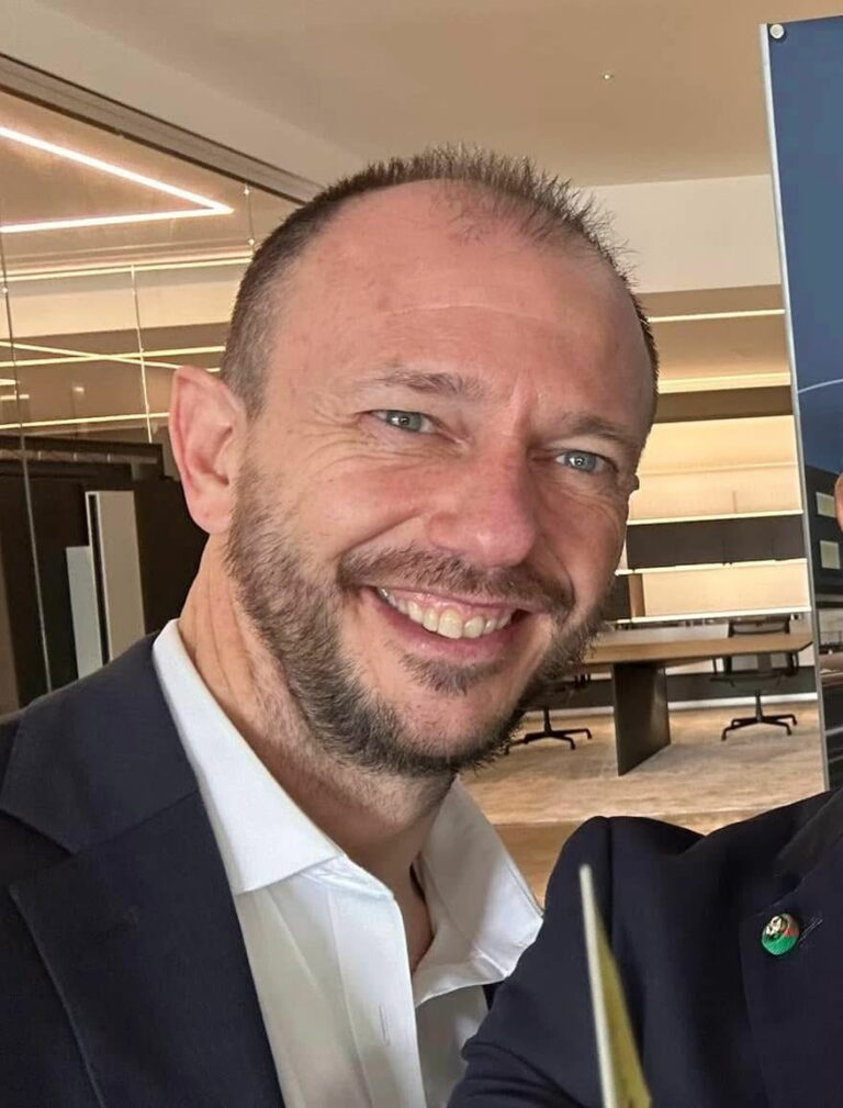 Base Popolare resta con Acquaroli, Petrucci ai fuoriusciti: “Scelta incoerente, si pentiranno”