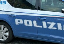 Paura a Calcinelli, 30enne senegalese brandisce una lima e un coltello sul bus: arrestato