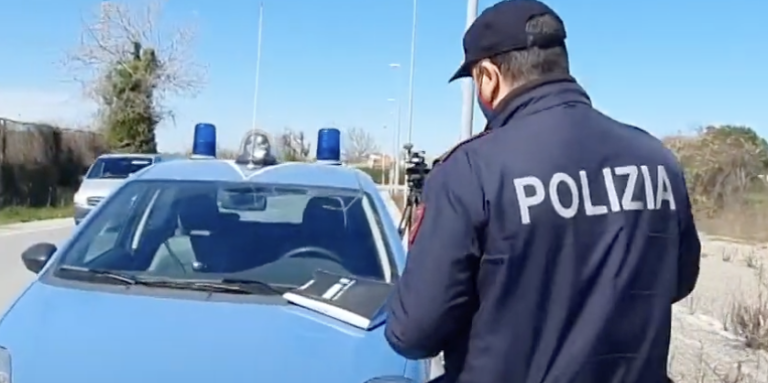 Immigrazione clandestina, arrestato ad Ancona un 62enne bengalese: era parte di una rete criminale nazionale