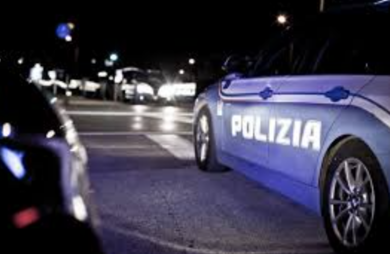 Controllava e perseguitava da dieci anni una donna conosciuta in palestra: scatta l’ammonimento del Questore