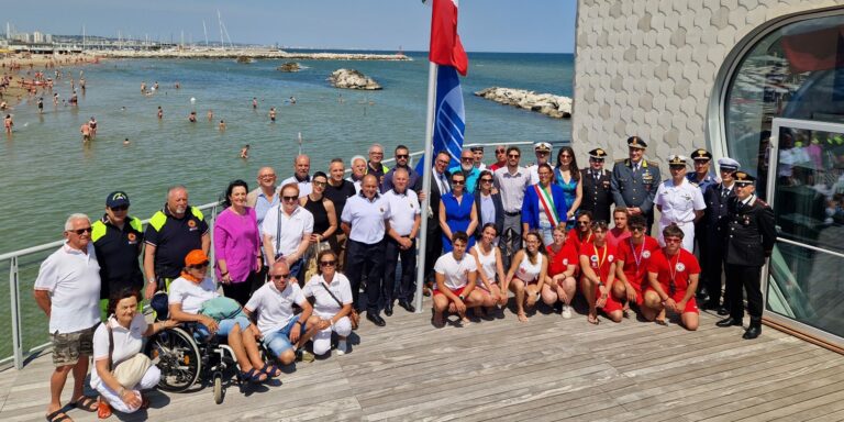 Gabicce Mare festeggia la 32esima Bandiera Blu: simbolo di eccellenza ambientale e impegno sostenibile