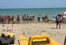 Intervento lampo in moto d’acqua: Croce Rossa salva una 40enne a Marotta