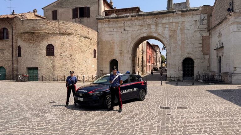 Scomparsa la titolare di un’agenzia viaggi a Fano: clienti senza vacanza e due indagini aperte…