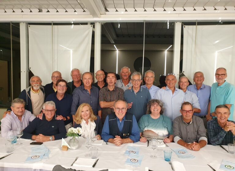 Cinquant’anni dopo la Maturità: la 5^ B del Torelli di Fano si ritrova