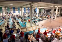 Un abbraccio lungo 3.300 soci: la comunità BCC Fano fa festa