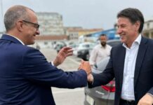 Conte con Ricci: «Più sanità, meno armi. Così cambiamo le Marche»