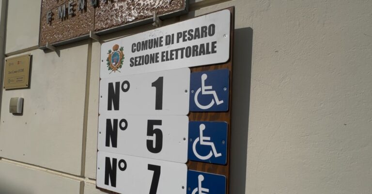 Regionali Marche, affluenza al 37,71%: Pesaro e Urbino sopra il 40%